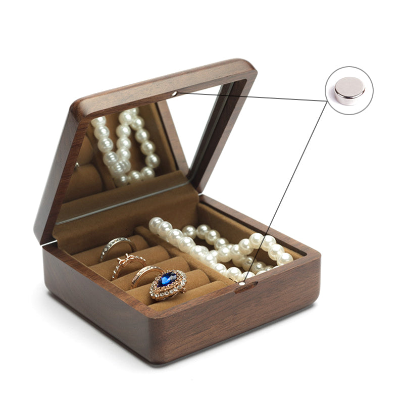 Sieraden box - met hout afgewerkt
