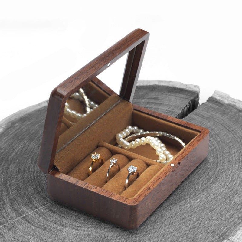 Sieraden box - met hout afgewerkt